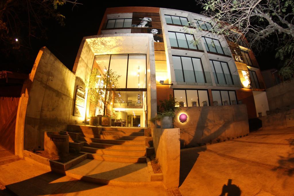 Alfonsina Hotel Boutique Santa Cruz de La Sierra Εξωτερικό φωτογραφία